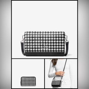 Michael Kors purse and wallet set